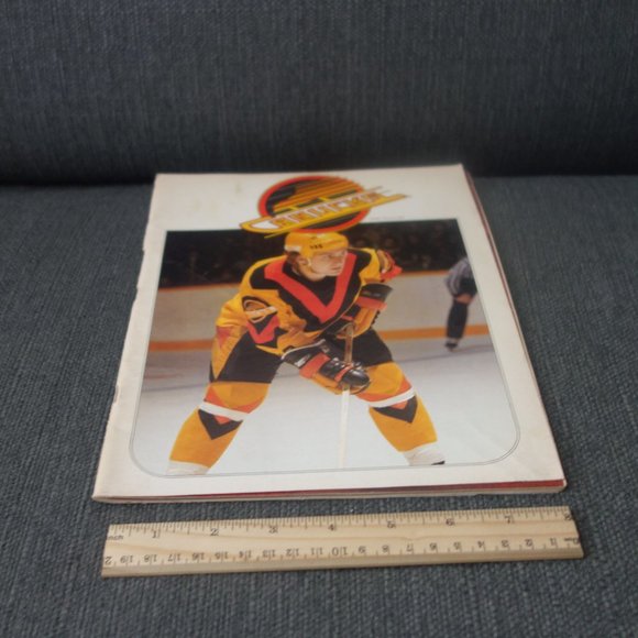 Vintage Canucks Whalers Tuesday December 11 1979 Program Program - Picture 5 of 16